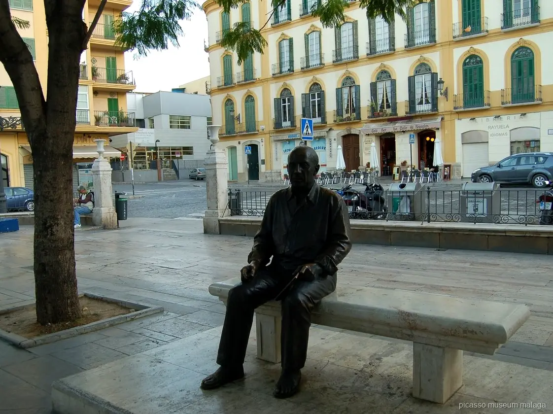 Palacio de Buenavista facade visited on the Picasso Museum Malaga private tour